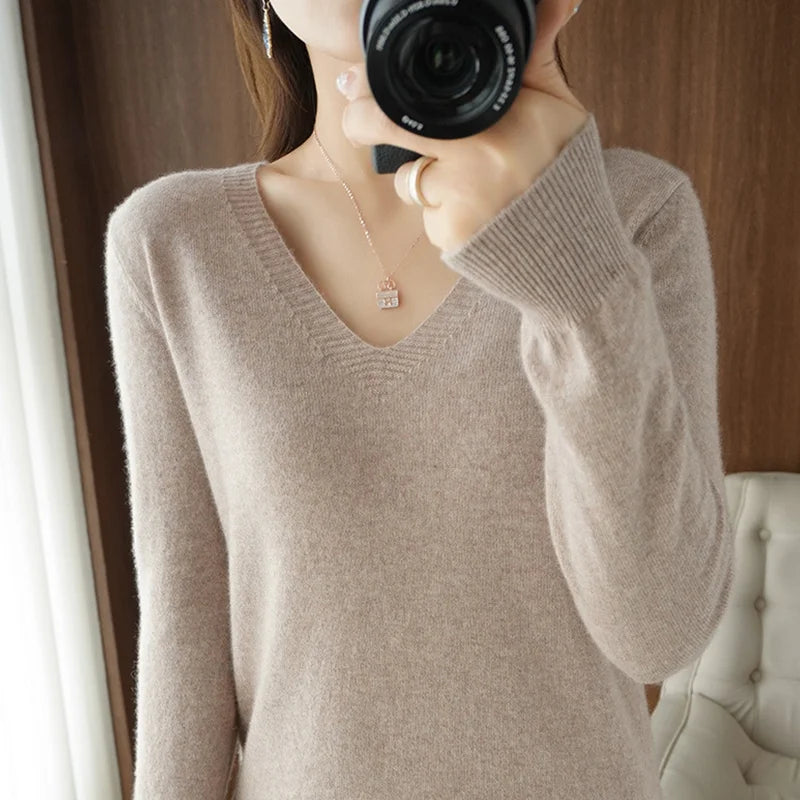 Cashmere V-neck Pullover