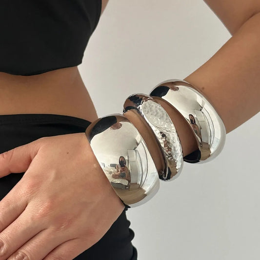 Smooth Surface Round Wide Silver Metal Bangle Geometric Bracelet