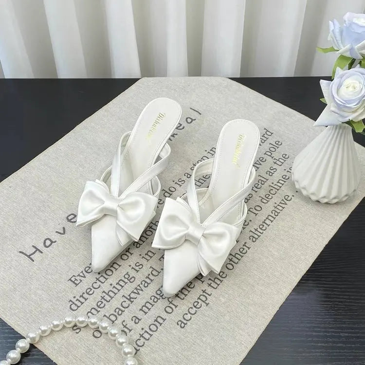Fairy French Pointed Bow Hollow Slippers