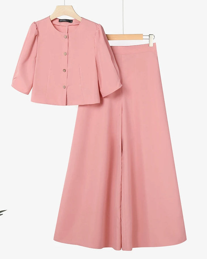 Conjunto de pantalón y pantalón de pierna ancha con manga corta abullonada