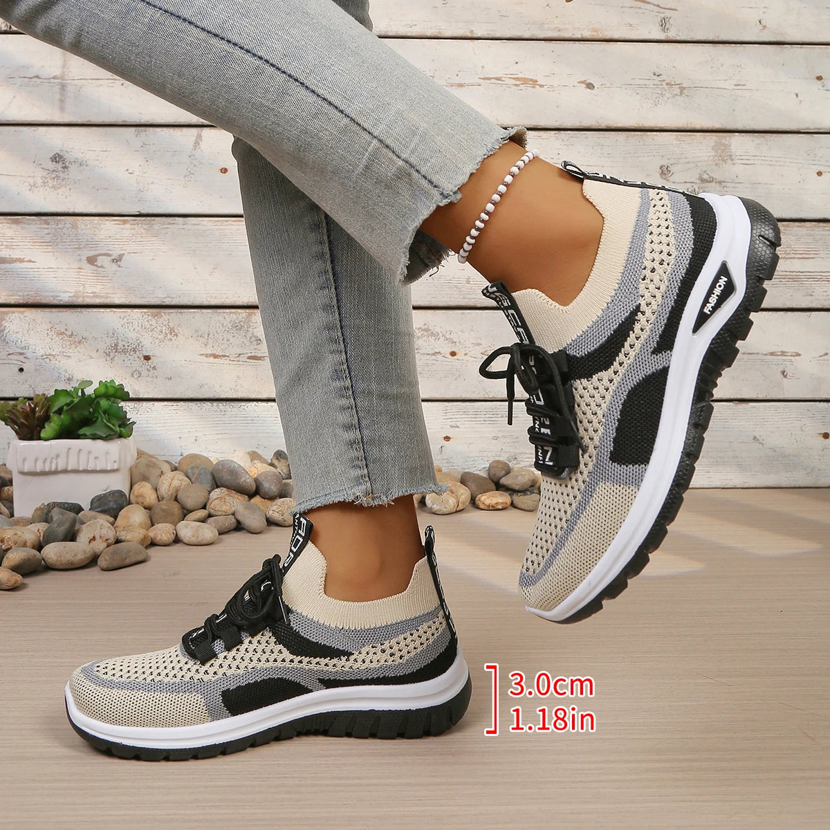 Vulcanized lightweight and breathable mesh Sneakers