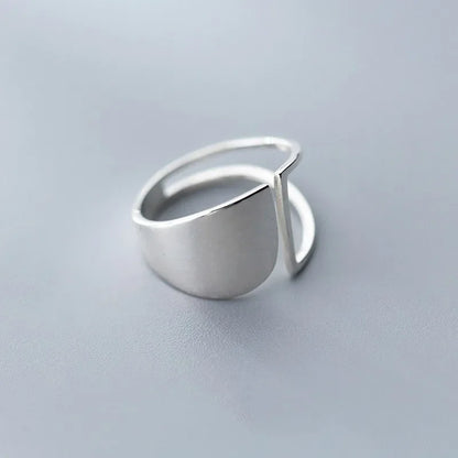 خواتم فضية بسيطة مجوفة هندسية