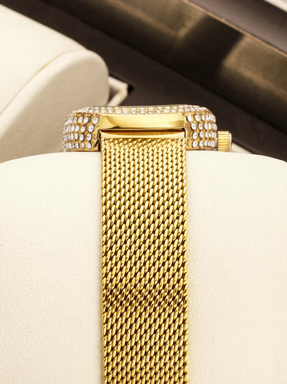 Minimalist Oval Dial Elegant Bracelet Watch