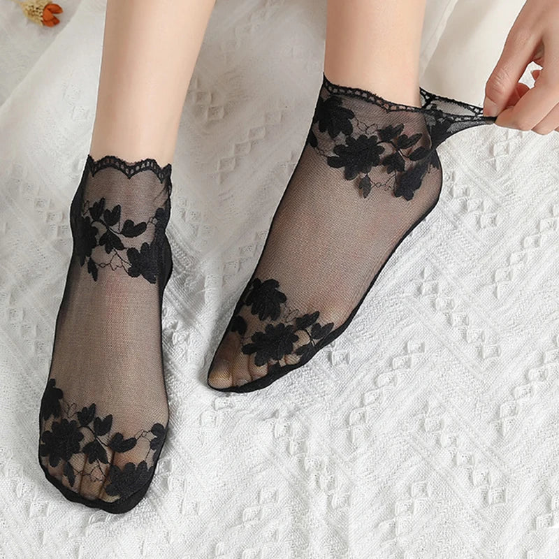 Calcetines cortos transparentes, finos, antideslizantes e invisibles estilo Lolita