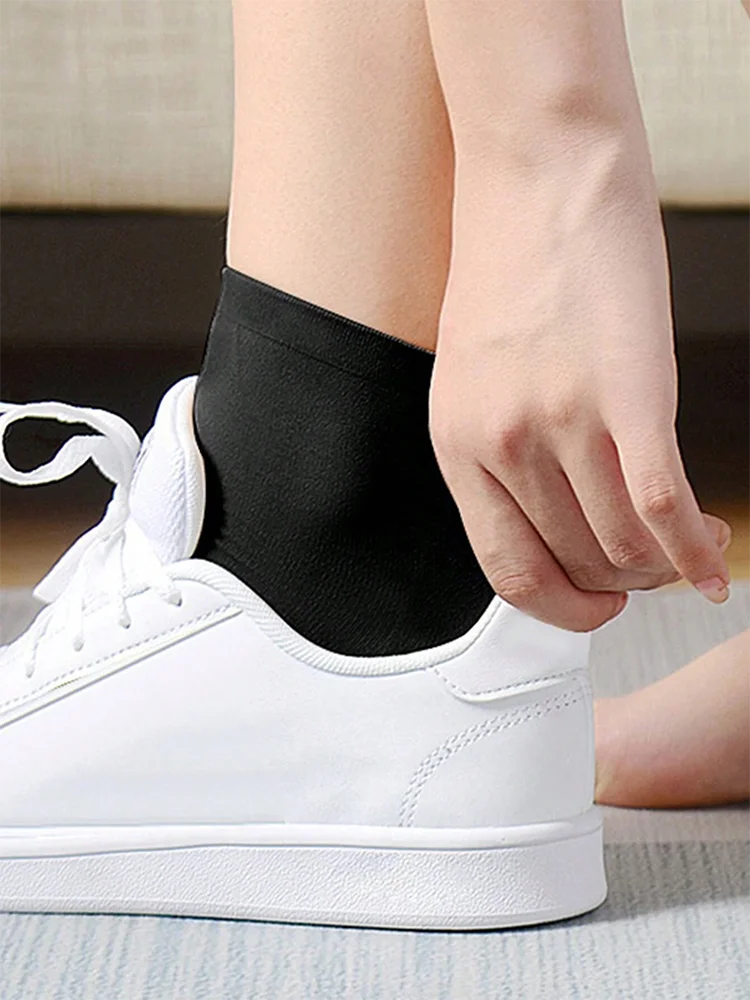 جوارب مرنة عالية مقاومة للتشقق