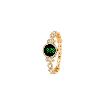 Oval Quartz Bracelet Wristwatch