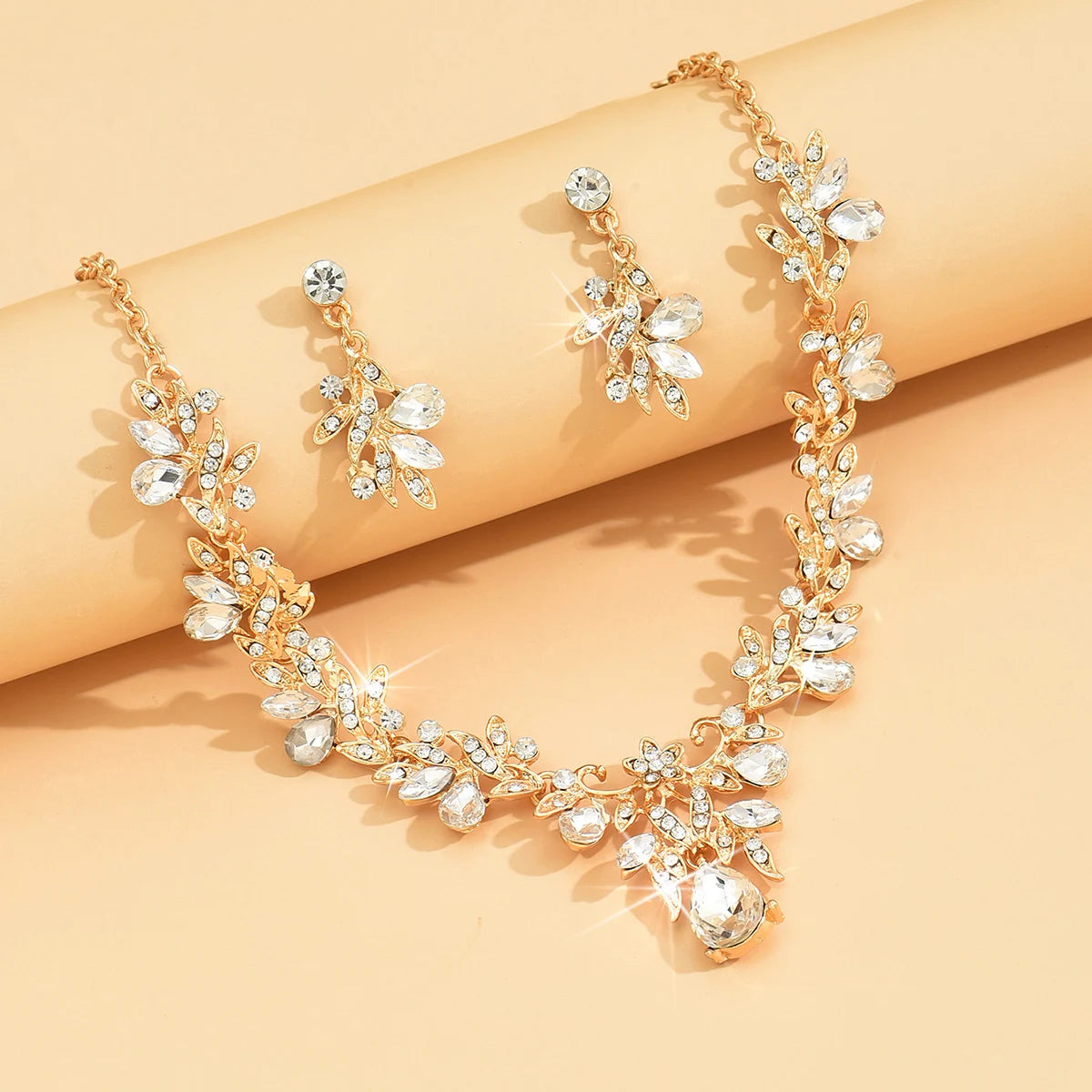 Cross Mirror Exaggerated Gemstone Necklace Set