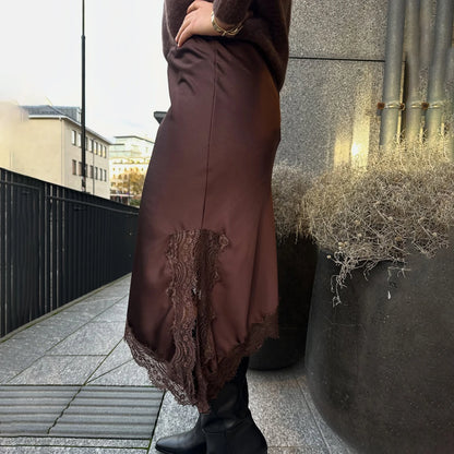 Elegant Hem Side Slit Midi Skirts