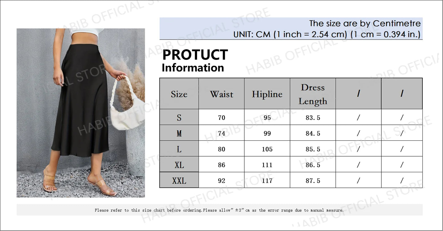 Falda midi plisada lisa de satén