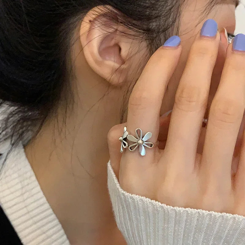 DANA 925 Silver Flower Ring