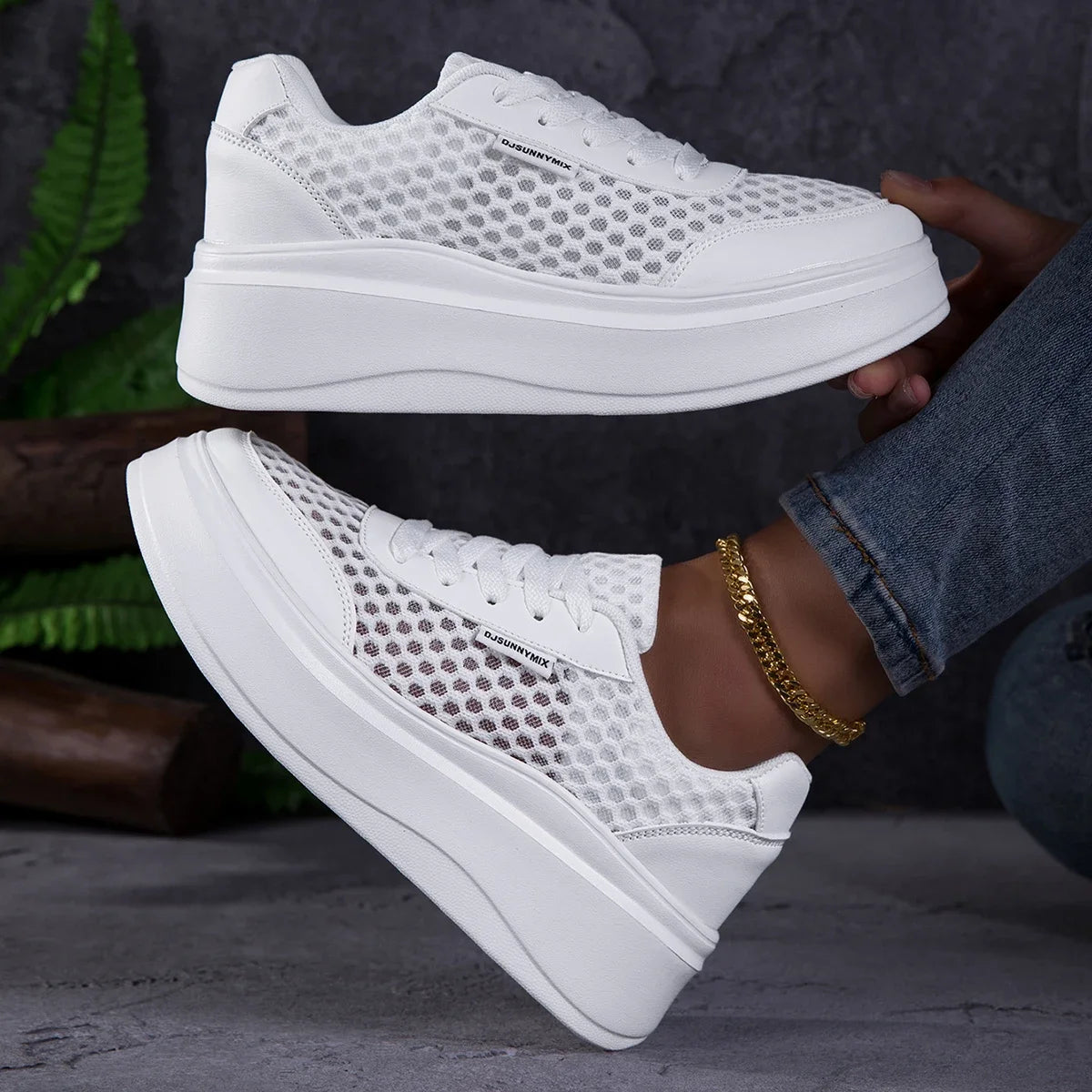 Thick Bottom Mesh Sports Lightweight Platform Sneakers
