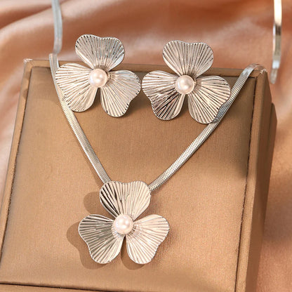 Stainless Steel Gold Flower Pearl Necklace Set