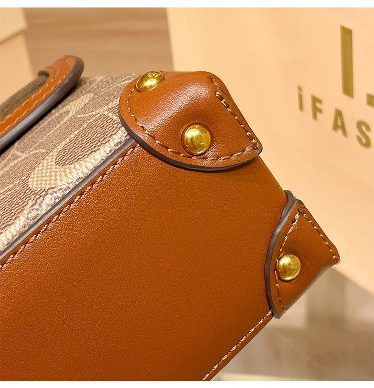 Small crossbody portable box bag