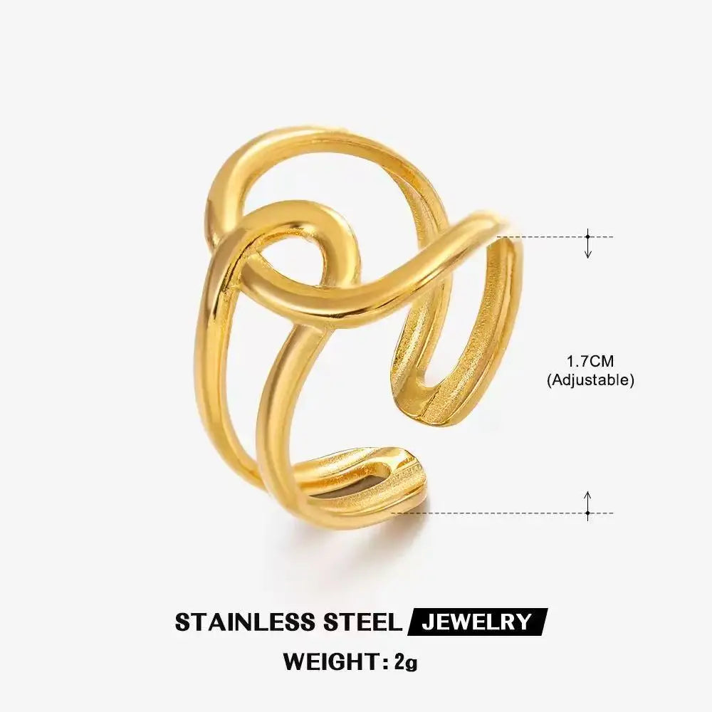 DANA Three-dimensional M Letter Ring