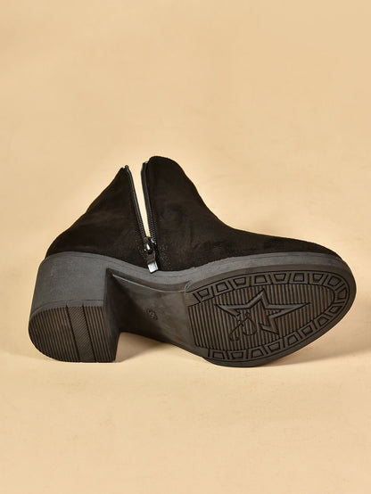 DANA Elegant Faux Suede Boots