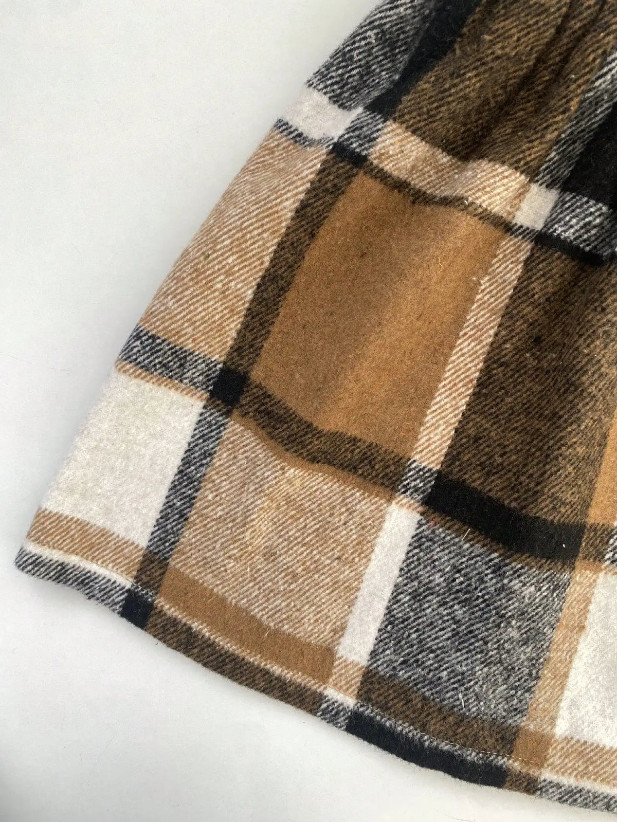 Imitation Long Sleeved Top Plaid Skirt Spring and Autumn Set