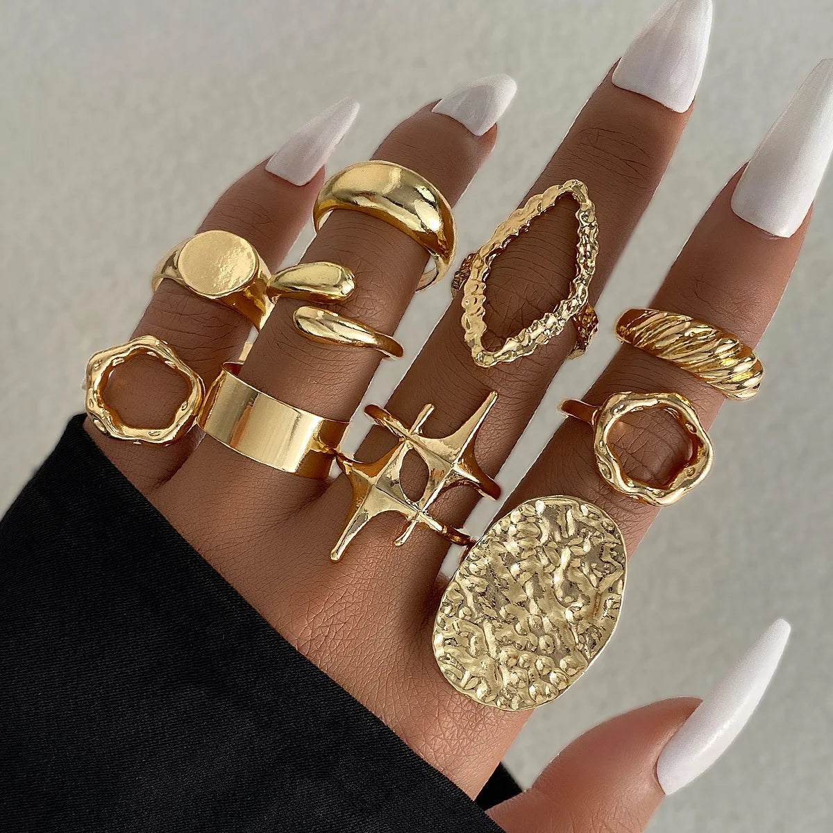 DANA Exaggerated Metal Irregular Rings