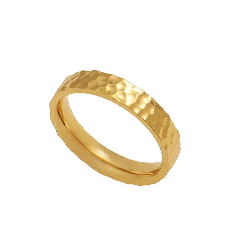 DANA Gold 4mm Hammer Rings