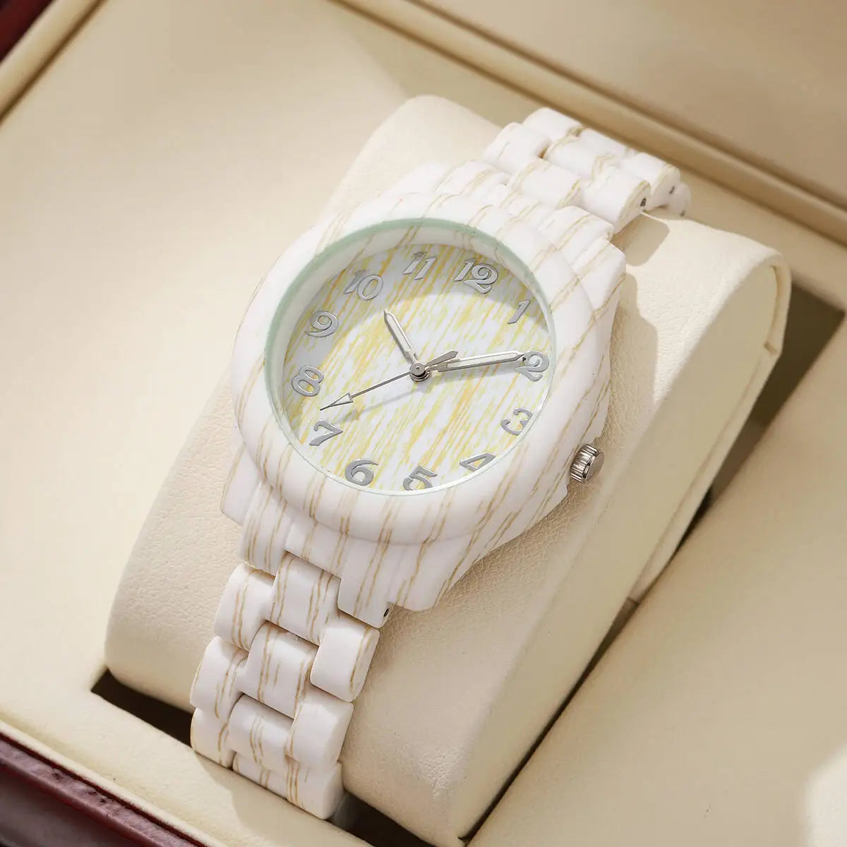 Casual Wooden Pattern Plastic Band Quartz Watch
