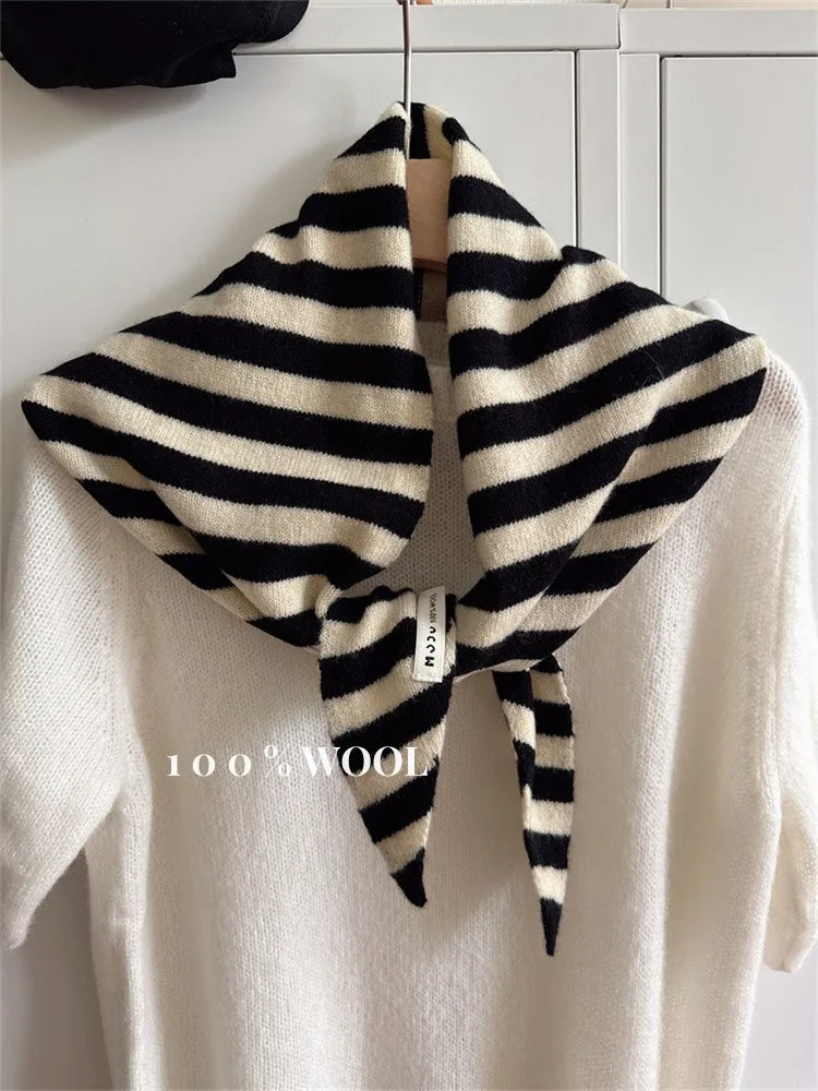 Bufanda triangular británica coreana Nicho